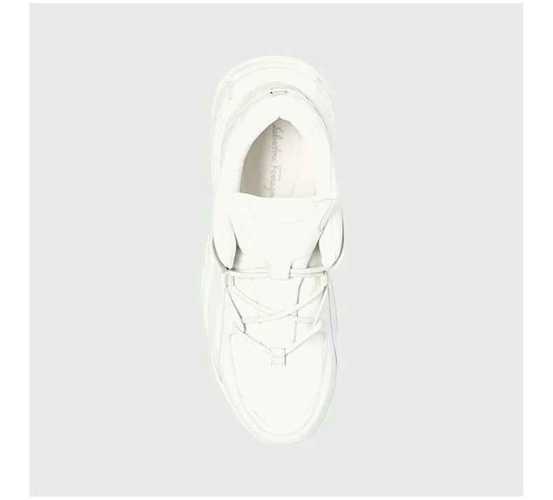 商品Salvatore Ferragamo|SALVATORE FERRAGAMO 男士白色浮雕徽标鞋厚底时尚运动鞋 0735519,价格¥4088,第7张图片详细描述