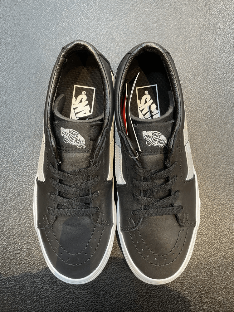 商品Vans|【韩国直邮|包邮包税】万斯[VANS] Sk8-Low ReReflective 남男女共用 运动鞋 #black/true white (VN0A4UUKSIG),价格¥358,第5张图片详细描述