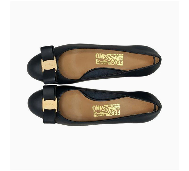 商品Salvatore Ferragamo|SALVATORE FERRAGAMO 女士深蓝色牛皮蝴蝶结装饰低跟船鞋 01-B221-574010,价格¥2479,第7张图片详细描述