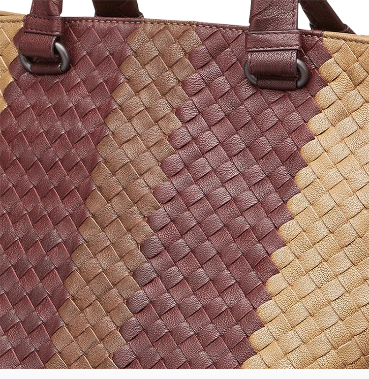 商品[国内直发] Bottega Veneta|Bottega Veneta 葆蝶家 女士棕色斜跨手提包 324694-VBG80-2309,价格¥11911,第7张图片详细描述