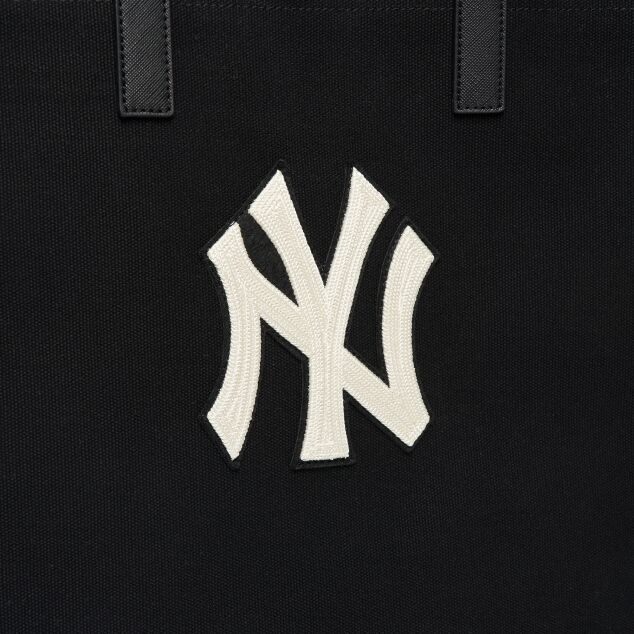 商品MLB|【享贝家】MLB托特包新款经典女包时尚男女拎包挎包运动潮流休闲包黑色\白色 3AORM022N-50BKS  3AORM022N-50CRS,价格¥350,第8张图片详细描述