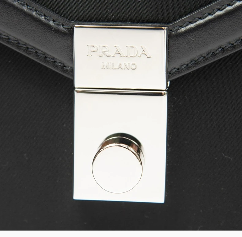 商品[国内直发] Prada|PRADA 黑色女士斜挎包 1BD254-2DLM-F0002,价格¥12682,第6张图片详细描述