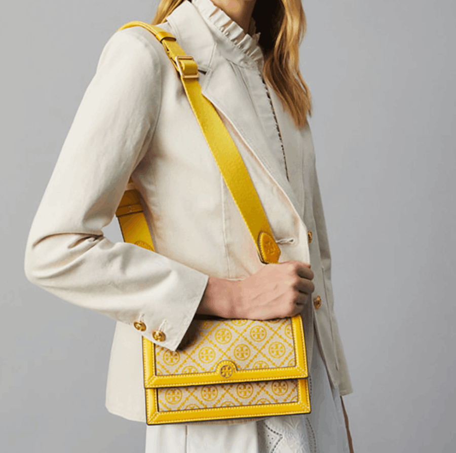 商品[国内直发] Tory Burch|托里·伯奇TORY BURCH 奢侈品 TB 女士女士经典印花黄色帆布配皮单肩斜挎包风琴包 81000-703,价格¥3953,第2张图片详细描述