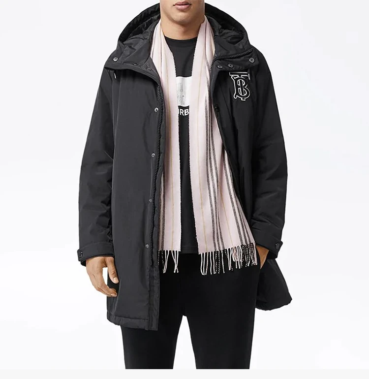 商品Burberry|Burberry 男士粉色流苏围巾  8019207,价格¥1812,第6张图片详细描述