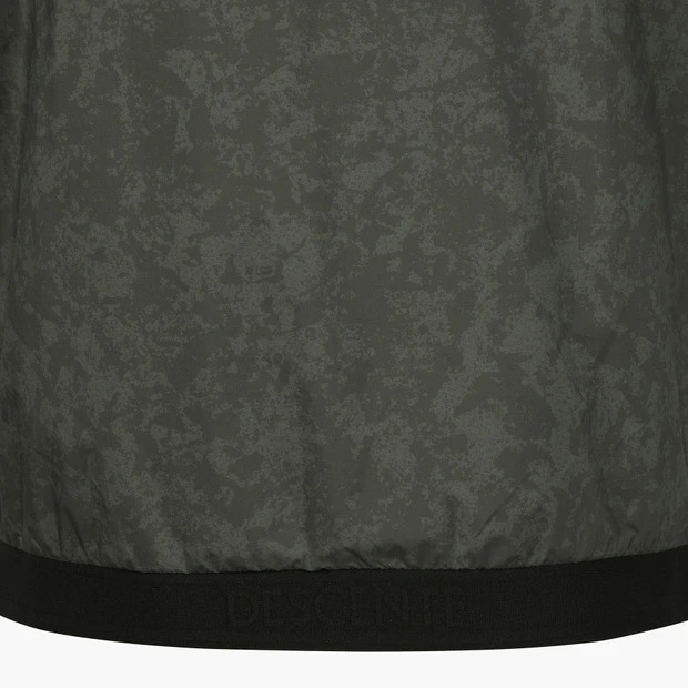 商品【预售商品15天发货】 DESCENTE|高尔夫系列男士图案短袖羽绒外套适合休闲 DP31MFDJ94-KHAG,价格¥2071,第21张图片详细��描述