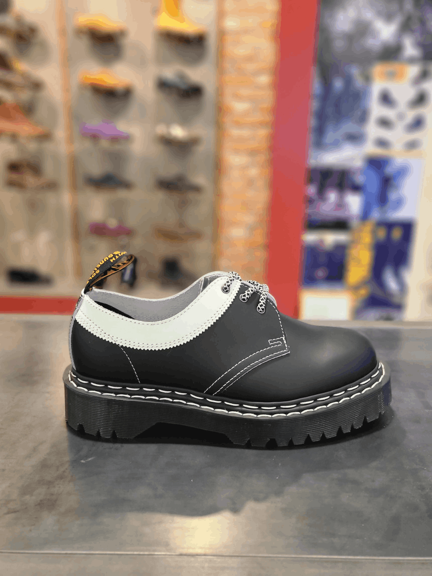 商品Dr. Martens|【Brilliant|包邮包税】马汀博士 马丁靴 1461 Bex DS Black With White Edge Smooth Slice & White Smooth 27329009,价格¥1125,第3张图片详细描述