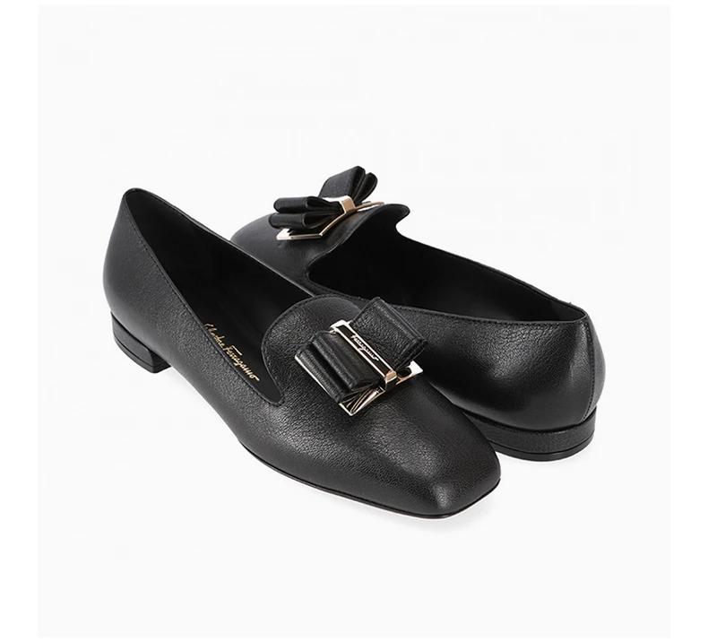 商品Salvatore Ferragamo|SALVATORE FERRAGAMO 女士黑色牛皮平底乐福鞋 01-R407-733751,价格¥4998,第8张图片详细描述