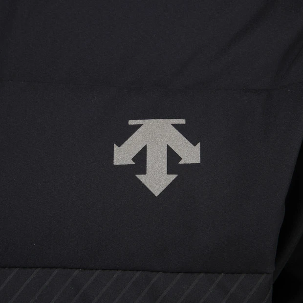 商品【预售商品15天发货】 DESCENTE|GOLF男士轻便羽绒服适合多种运动场合穿着 DP42MFDJO2-BLKG,价格¥2496,第18张图片详细描述
