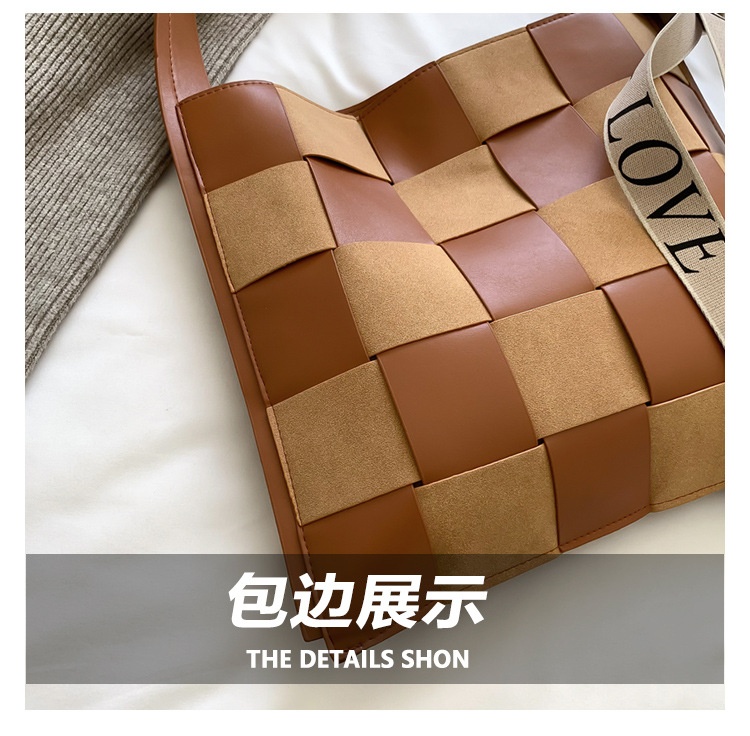 商品[国内直发] GLENVINTEN|格岚云顿英国品牌小众设计包包女2022秋冬新款女流行格子编织撞色单肩包腋下托特包,价格¥177,第5张图片详细描述