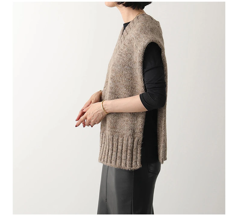 商品MAISON MARGIELA|MAISON MARGIELA 无袖针织斗篷 SI0TH0001-S17802-741M,价格¥2713,第8张图片详细描述