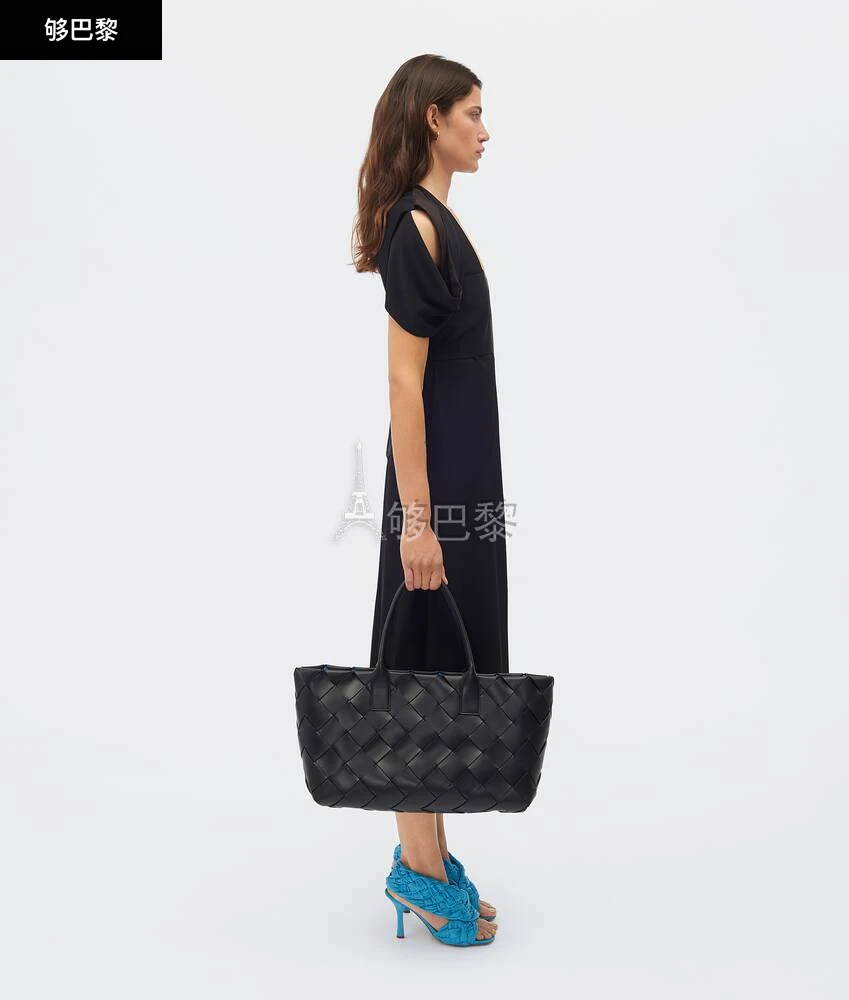 商品Bottega Veneta|【预售】 BV葆蝶家 25秋冬 女士 手提包 Maxi Intreccio 托特手袋 630817VMAY38401 ,价格¥34546,第6张图片详细描述