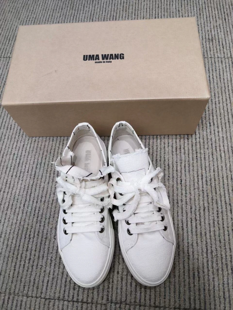 商品Uma Wang|UMA WANG 男士帆布鞋 US9501W41W2UW101,价格¥1468,第1张图片详细描述