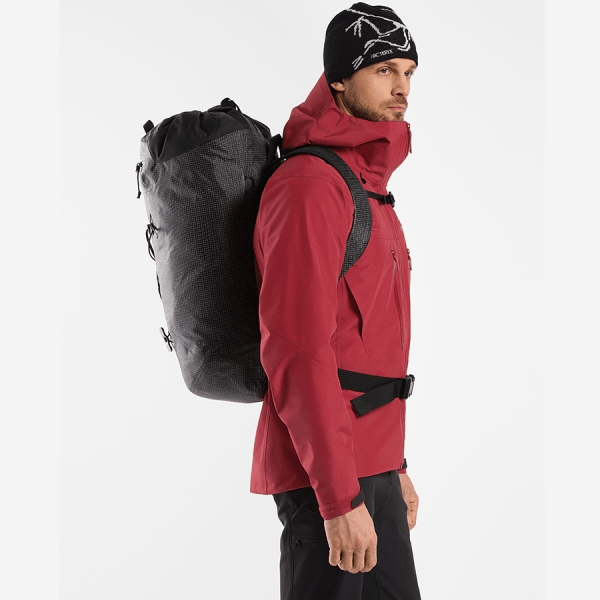 商品Arc'teryx|【Brilliant|包邮包税】始祖鸟 ALPHA FL 40 BACKPACK[SS23] 新款上市 Alpha FL 40 背包 ABNSUX6447,价格¥2644,第10张图片详细描述