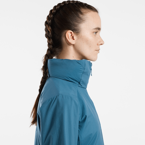 商品Arc'teryx|【Brilliant|包邮包税】始祖鸟 ATOM LIGHTWEIGHT HOODY W[SS23] 新款上市 Atom 女款轻便连帽衫 AJNSWX7037,价格¥2091,第19张图片详细描述