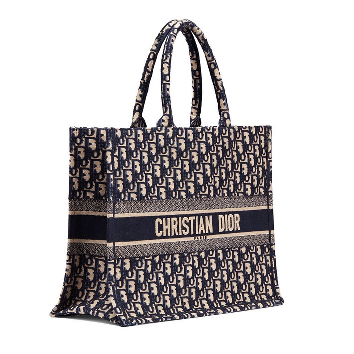 商品Dior|DIOR/迪奥 热销款BOOK TOTE DIOR OBLIQUE女士刺绣帆布单肩手提包,价格¥22099,第3张图片详细描述