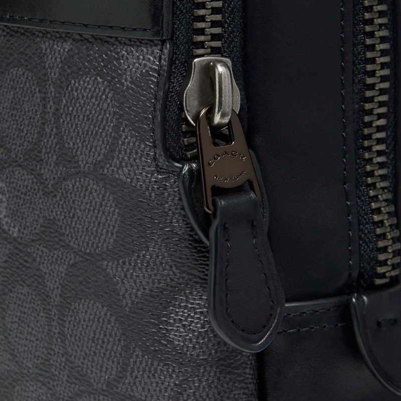 商品Coach|蔻驰Gotham Gotham 帆布腰包男款黑色拼棕色老花（香港仓发货）,价格¥2302,第4张图片详细描述