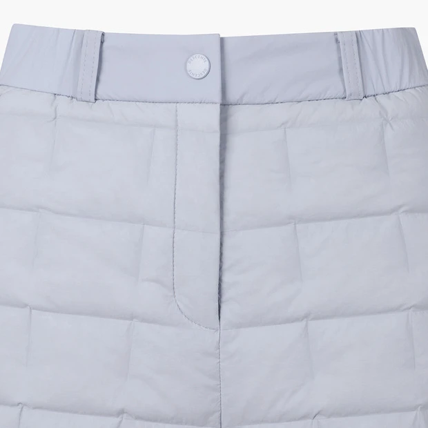 商品【预售商品15天发货】 DESCENTE|高尔夫系列女性绗缝A字短裤时尚舒适 DO42WFSPO2-LVDG,价格¥1157,第19张图片详细描述