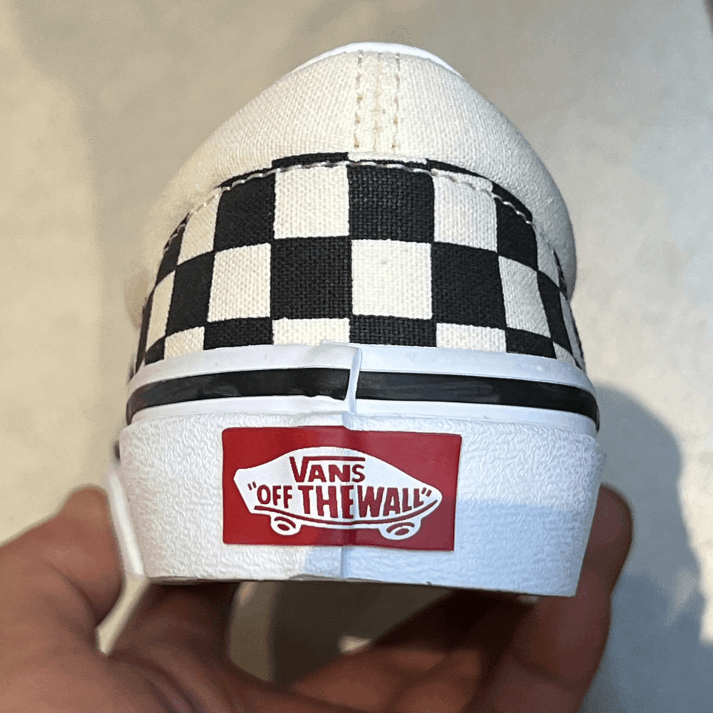 商品Vans|【15天预售|韩国直邮|包邮包税】万斯[VAN SKIDS] Classic Slip-OnChCheckerboard 儿童共用鞋B黑色/白色 (VN000ZBUEO1),价格¥392,第7张图片详细描述