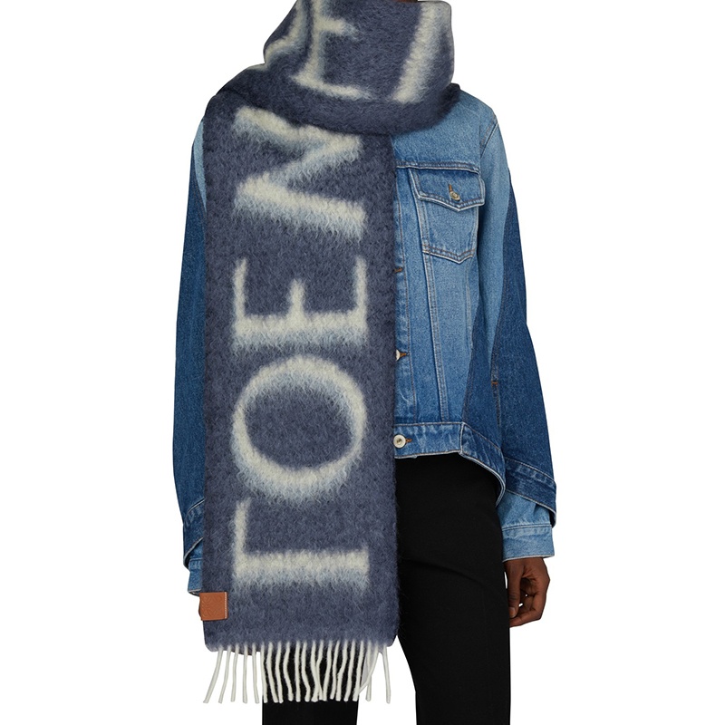 商品Loewe|罗意威 男女通用马海毛羊毛标志印花流苏边围巾,价格¥4417,第7张图片详细描述