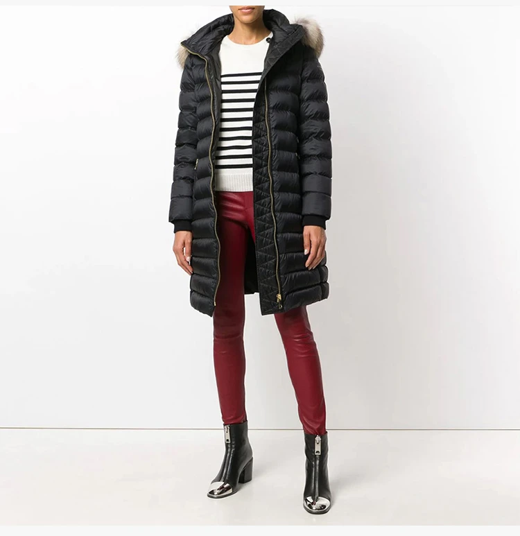 商品[国内直发] Burberry|Burberry 博柏利 女士黑色中长款连帽夹克羽绒服 4061057,价格¥6948,第8张图片详细描述