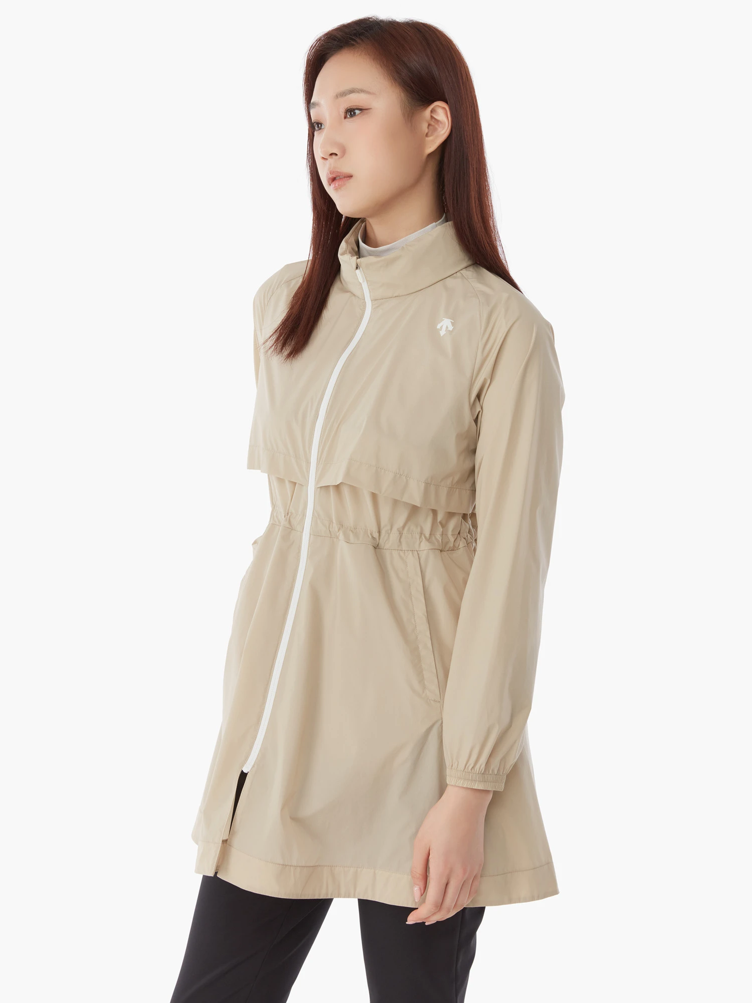 商品【预售商品15天发货】 DESCENTE|GOLF女性轻便长款外套适合春秋季节 DP12WFBL35-DBEG,价格¥1852,第5张图片详细描述