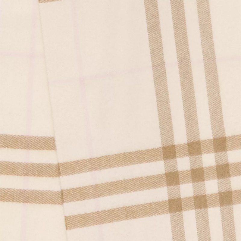 商品Burberry|BURBERRY/博柏利  早秋 经典格纹羊绒围巾 ,价格¥3654,第5张图片详细描述