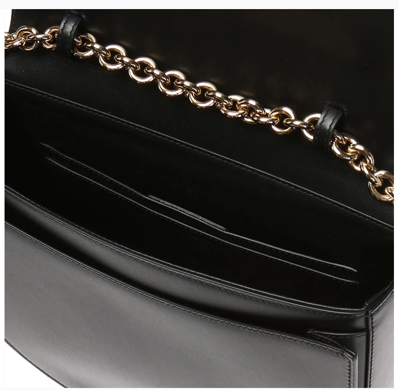 商品[国内直发] Salvatore Ferragamo|Salvatore Ferragamo 菲拉格慕 女士黑色徽标单肩包 21-H002-691251,价格¥6838,第6张图片详细描述
