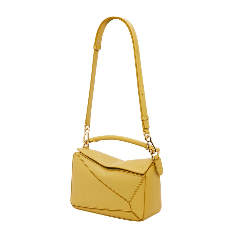 商品Loewe|罗意威 23新款 Puzzle女士小号亮赭色经典牛皮革长方形独特线条肩背手提斜挎包 322.30.S21-6048,价格¥21568,第4张图片详细描述
