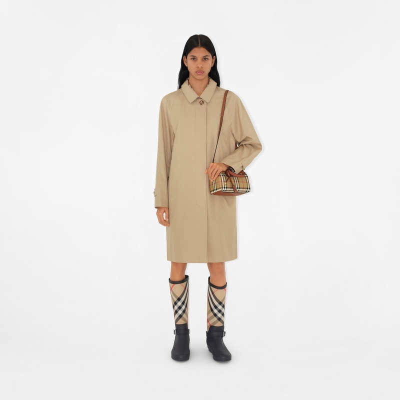 商品Burberry|博柏利 女士棕色聚氨酯/棉保龄球包 80921301,价格¥8849,第18张图片详细描述