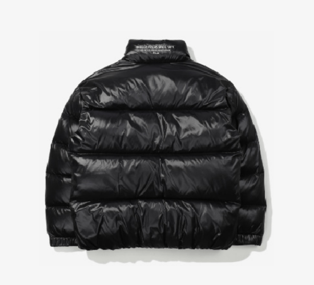 商品Fila|【享贝家】FILA 斐乐发亮材质羽绒服 男女同款 黑色 FS2DJD4108X-BLK,价格¥582,第1张图片详细描述
