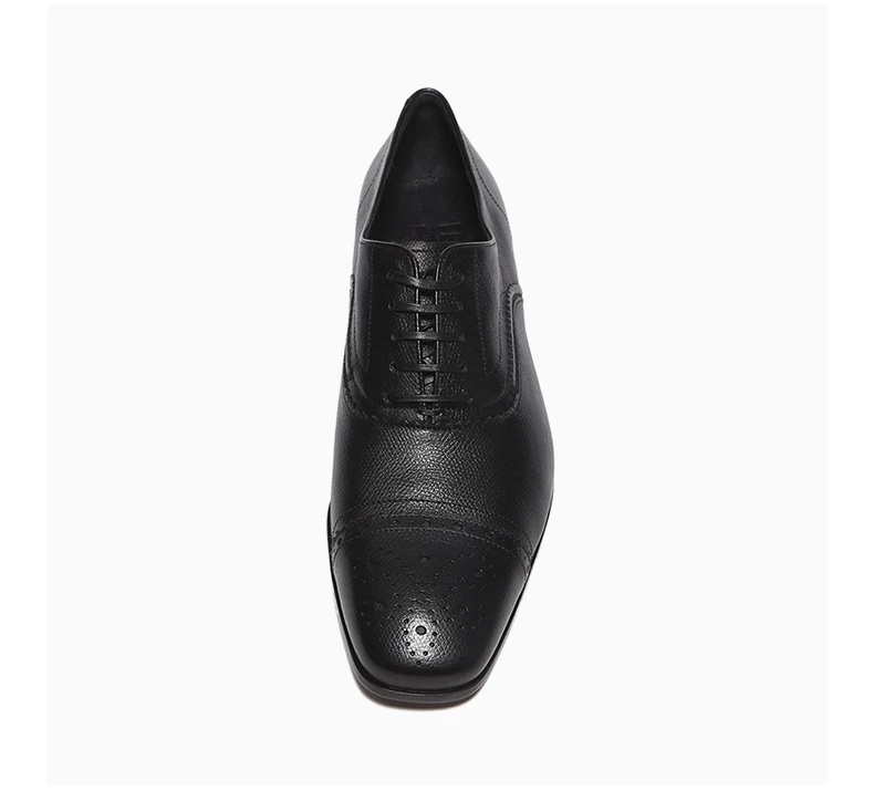 商品Salvatore Ferragamo|SALVATORE FERRAGAMO 男款黑色牛皮商务休闲皮鞋 0629302,价格¥2500,第7张图片详细描述