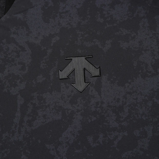 商品【预售商品15天发货】 DESCENTE|GOLF经典黑色图案短袖羽绒外套时尚 DP31MFDJ94-BLKG,价格¥2071,第15张图片详细描述