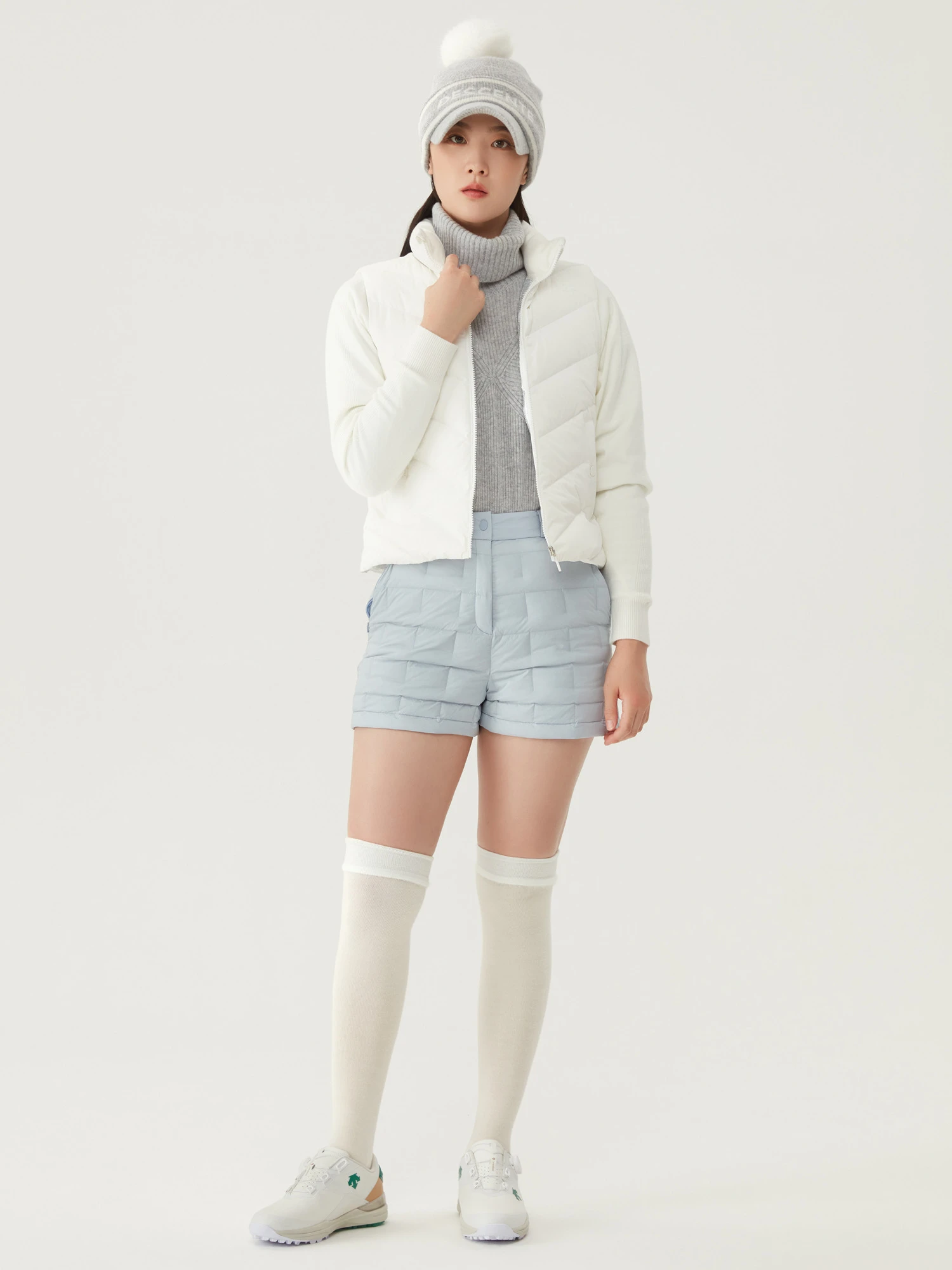 商品【预售商品15天发货】 DESCENTE|高尔夫系列女性绗缝A字短裤时尚舒适 DO42WFSPO2-LVDG,价格¥1157,第11张图片详细描述