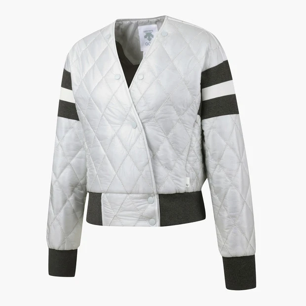 商品【预售商品15天发��货】 DESCENTE|高尔夫系列女性V领菱形绗缝羽绒服时尚优雅 DO41WFDJO3-LGYG,价格¥1727,第14张图片详细描述