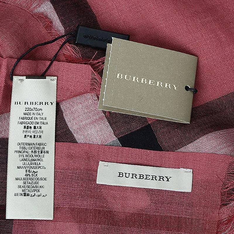 商品Burberry|BURBERRY 格纹女士围巾 3994835,价格¥2047,第1张图片详细描述