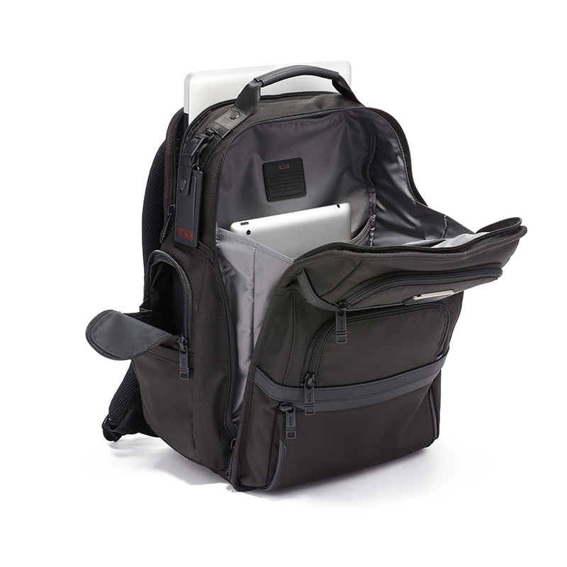 商品Tumi|途明 ALPHA 3系列 男女同款黑色尼龙背包117347-1041,价格¥4218,第25张图片详细描述