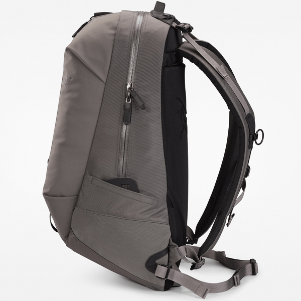 商品Arc'teryx|【Brilliant|包邮包税】始祖鸟 ARRO 22 BACKPACK[SS23] 新款上市 Aro 22 背包 ABNSUX4618,价格¥2409,第21张图片详细描述