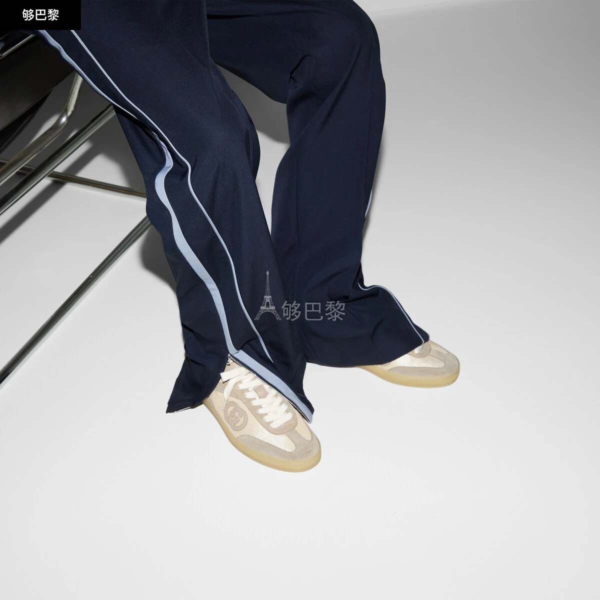 商品Gucci|【预售】 古驰 24秋冬 男士 休闲运动鞋 男士互扣式双G运动鞋 791742 AAECN 9548,价格¥7321,第4张图片详细描述