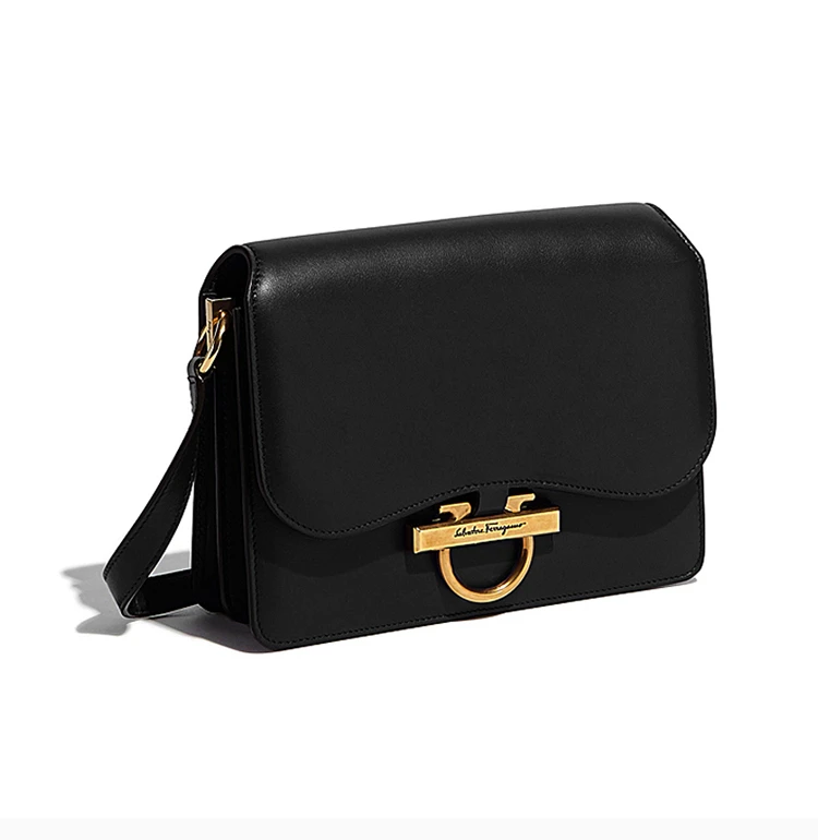 商品[国内直发] Salvatore Ferragamo|Salvatore Ferragamo 菲拉格慕 女士黑色经典翻盖包 21-H321-699912,价格¥8220,第4张图片详细描述