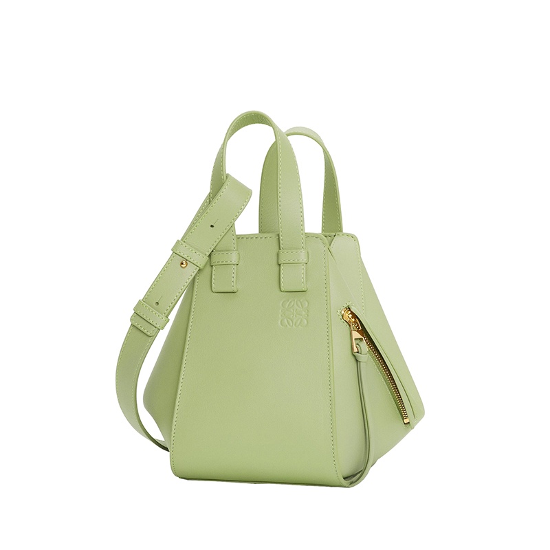 商品Loewe|罗意威24新款 女士绿色小牛皮可调肩带拉链手提包 A538H13X10-3916,价格¥18874,第21张图片详细描述