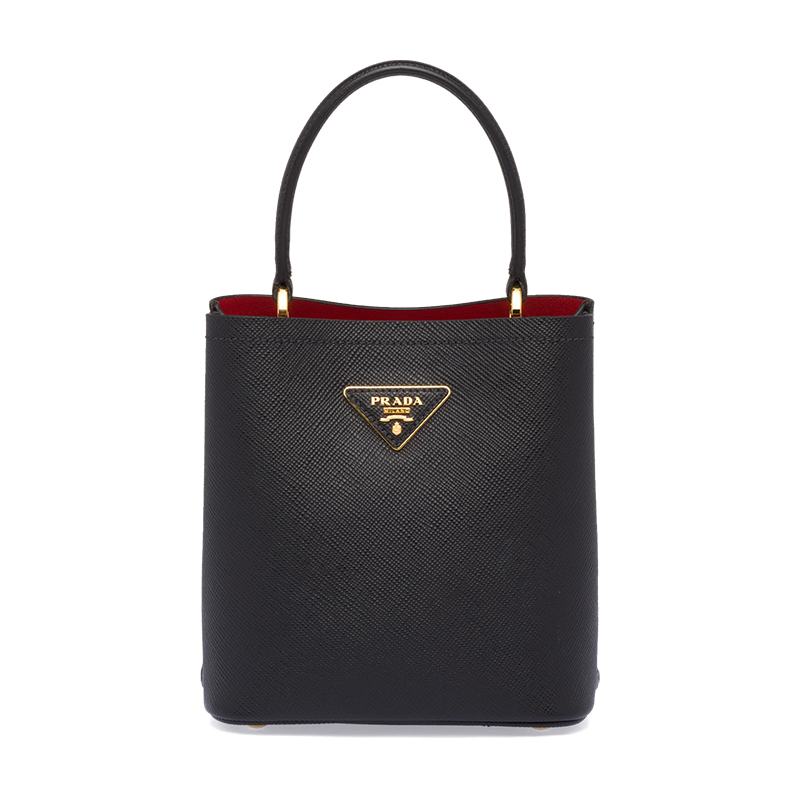 商品Prada|PRADA/普拉达 22新款 Panier系列 女士小号黑色saffiano皮革金色徽标磁扣拆卸肩带皮革手柄单肩手提斜挎包,价格¥23565,第6张图片详细描述
