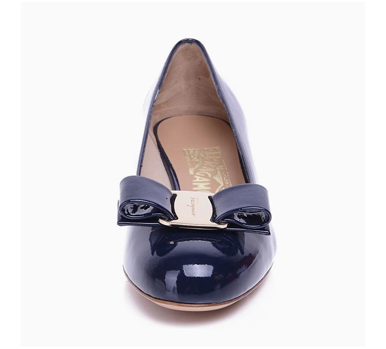 商品Salvatore Ferragamo|Salvatore Ferragamo 菲拉格慕 女士藏蓝色光面牛皮粗跟鞋低跟鞋 0539449-NP-C-O-BL,价格¥2569,第7张图片详细描述