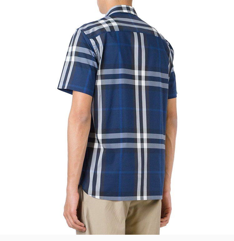 商品Burberry|Burberry 博柏利 男士深蓝色经典格纹款棉质短袖衬衫 4003936,价格¥1365,第10张图片详细描述