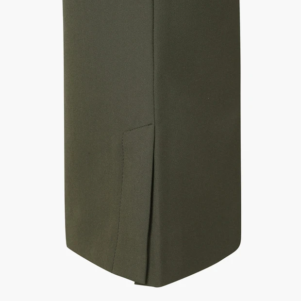 商品【预售商品15天发货】 DESCENTE|GOLF女性口袋设计靴型喇叭裤时尚舒适 DO32WFPT81-KHAG,价格¥988,第13张图片详细描述