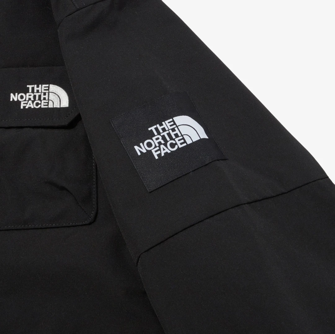 商品The North Face|【享贝家】（国内现货）北面 拼接字母logo��刺绣多口袋拉链抽绳连帽冲锋衣夹克 NJ3BP50J-BLK,价格¥1005,第6张图片详细描述