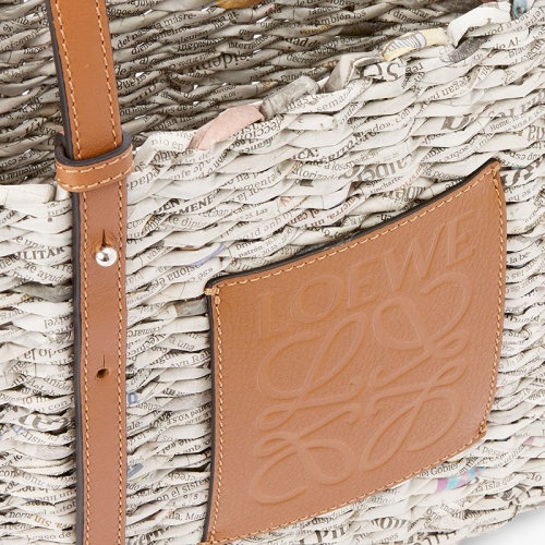 商品Loewe|【包税】LOEWE/罗意威  Basket系列 女士小号棕色/多色编织纸制品饰经典徽标压印牛皮革单肩手提包A223099X18-2904,价格¥6672,第4张图片详细描述