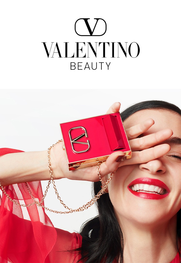 商品Valentino|   （口红粉饼需分开拍）   Valentino华伦天奴礼盒彩妆套装高定Go-Clutch大V持妆柔雾仙女盒粉饼14g+迷你唇膏口红2g ,价格¥190,第11张图片详细描述