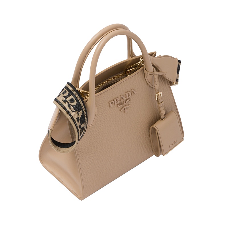 商品Prada|PRADA/普拉达 22新款 Monochrome系列 女士小号砂米黄saffiano皮革金属徽标侧面按扣拆卸徽标印花肩带手提单肩斜挎包1BA156_2ERX_F0036_V_3OO,价格¥17234,第6张图片详细描述