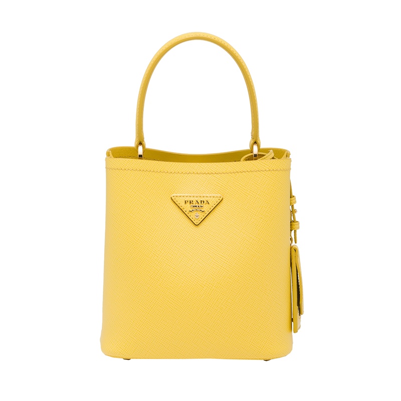 商品Prada|PRADA/普拉达 22新款 Panier系列 女士小号阳光黄saffiano皮革金色徽标磁扣拆卸肩带皮革手柄单肩手提斜挎包,价格¥22536,第4张图片详细描述