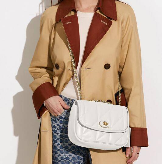 商品[国内直发] Coach|蔻驰女包奢侈品女士专柜款中号单肩斜跨包粉白色羊皮革配牛皮革C8560 B4/HA,价格¥2982,第3张图片详细描述